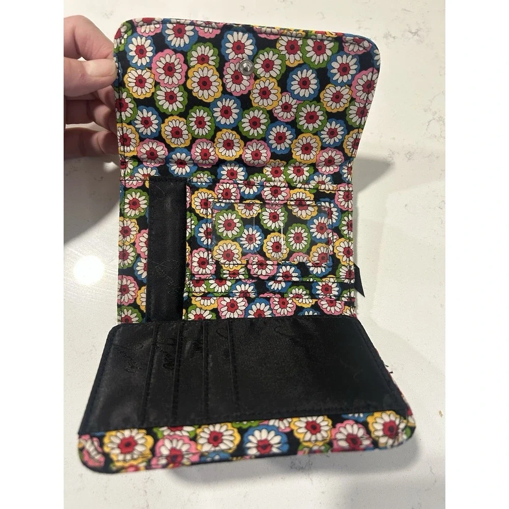 Vera Bradley Pink Paisley Pattern Tri-fold Wallet - Picture 4 of 6